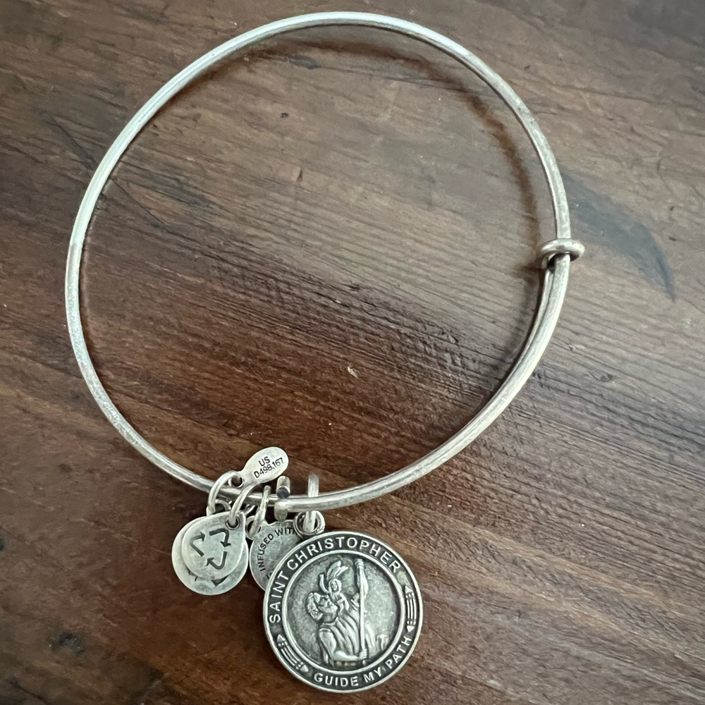 Alex and Ani Bracelet Bundle, Gold & Silver (6) - Picture 5 of 9